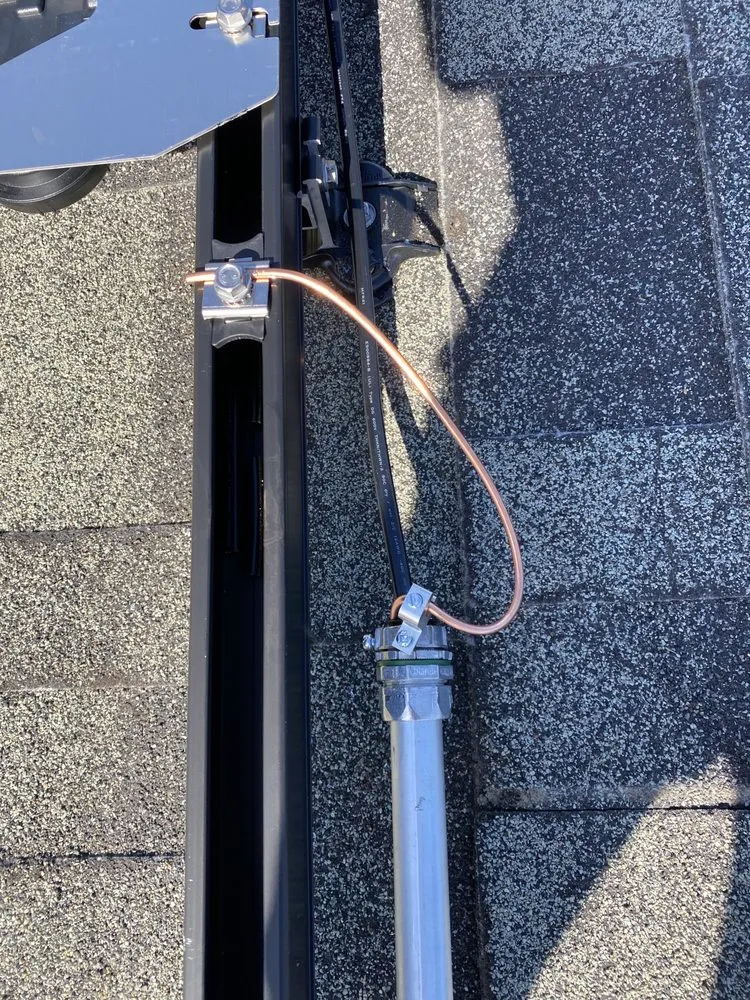 Slide of Duckys Foot Work