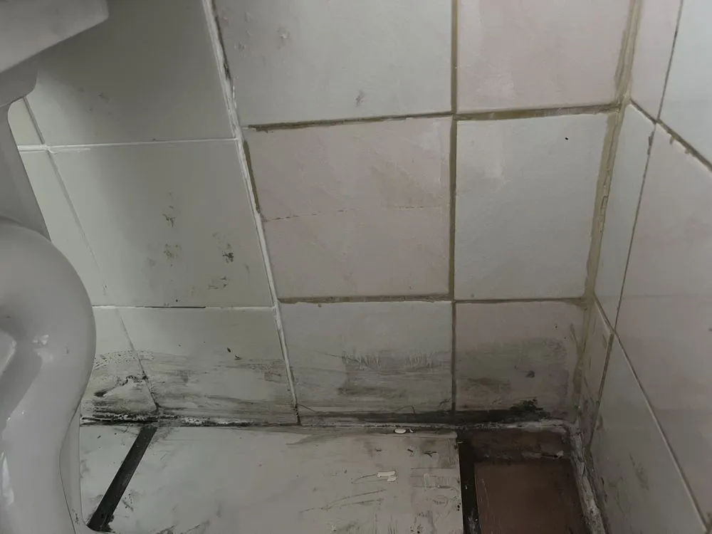 Slide of Duff Contractors