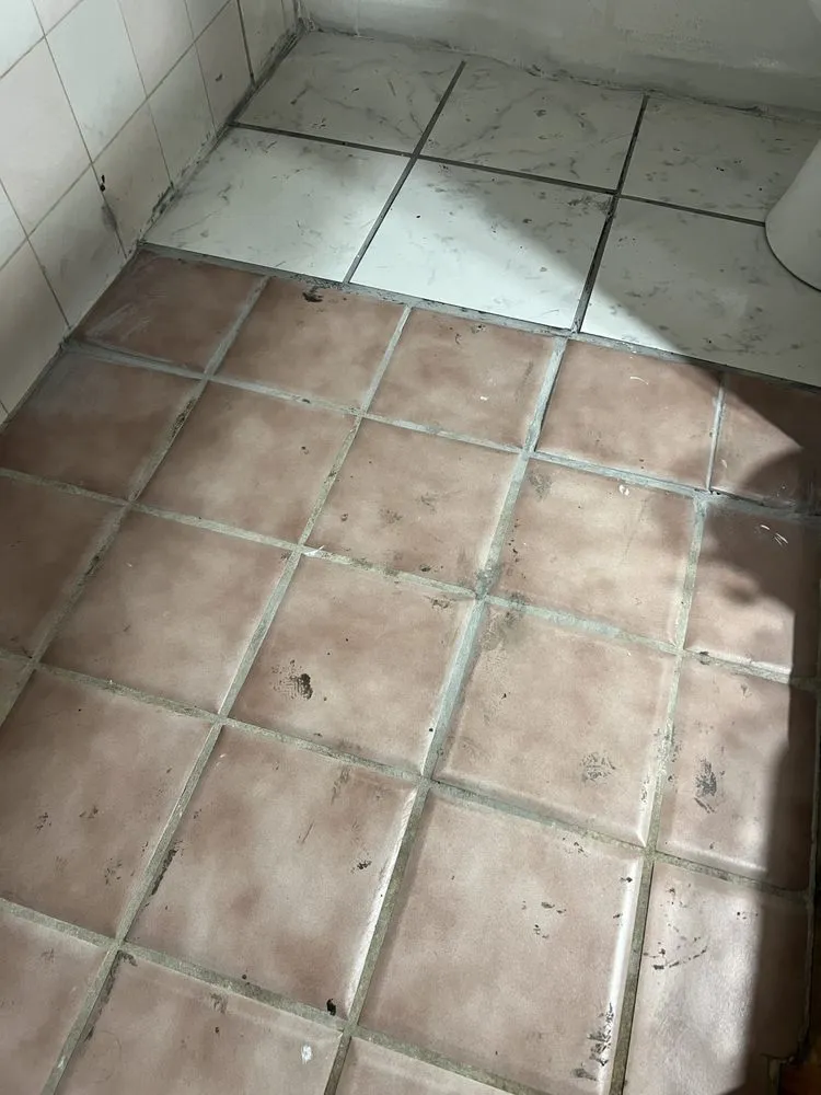 Slide of Duff Contractors