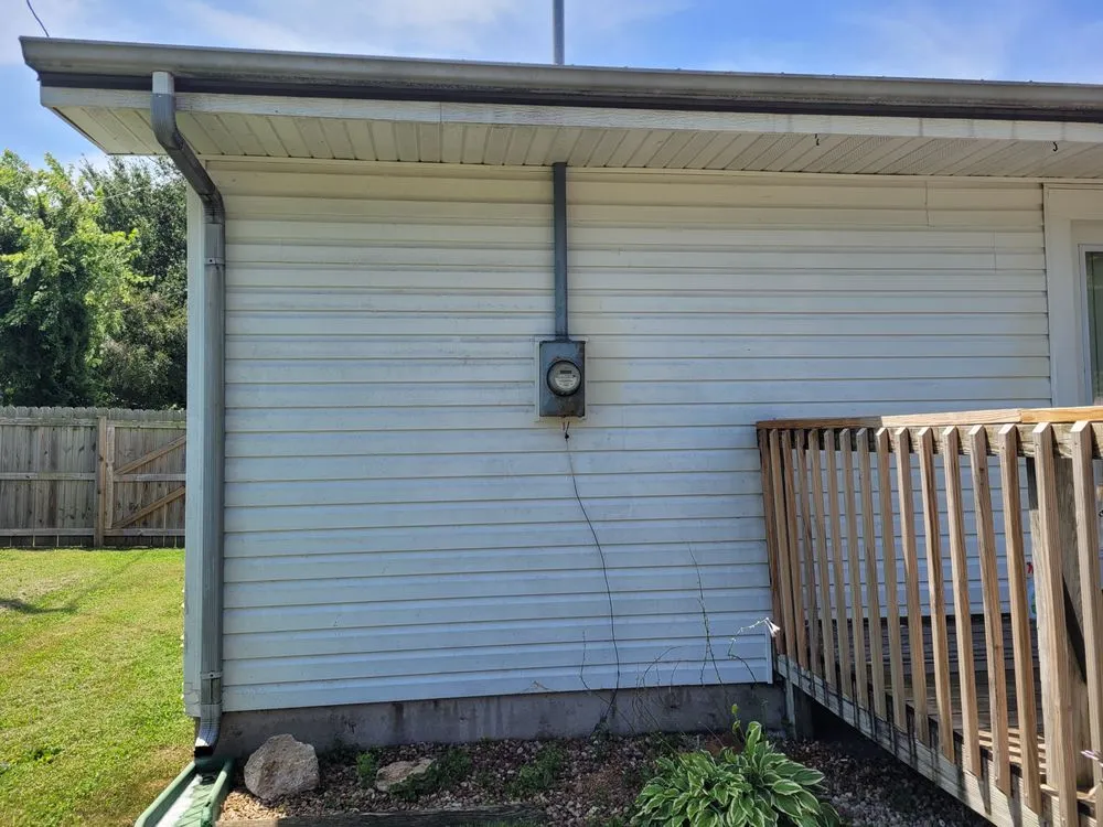 Slide of Duff's Handyman