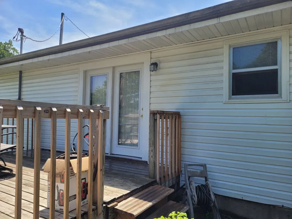 Slide of Duff's Handyman