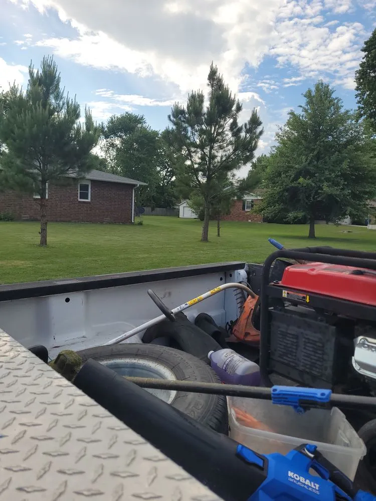 Slide of Duff's Handyman