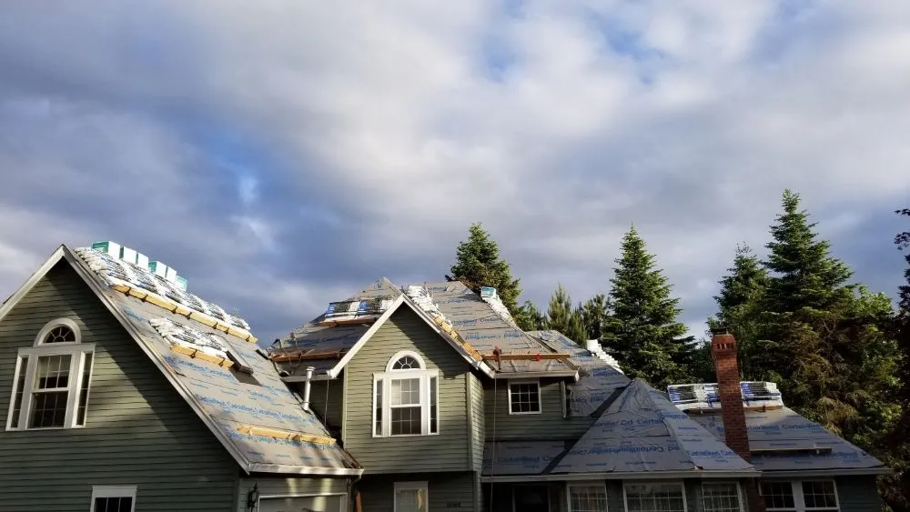 Slide of Duke & Son Exteriors