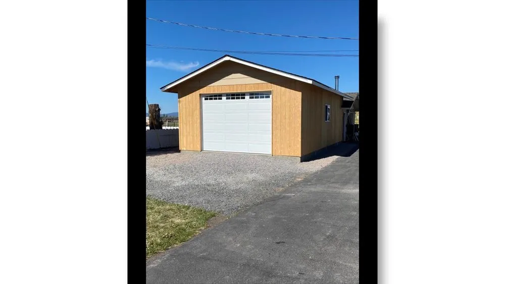 Slide of Duke Wynne Construction