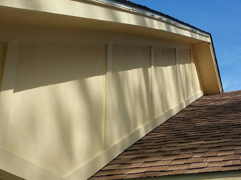 Slide of Dukes Roofing