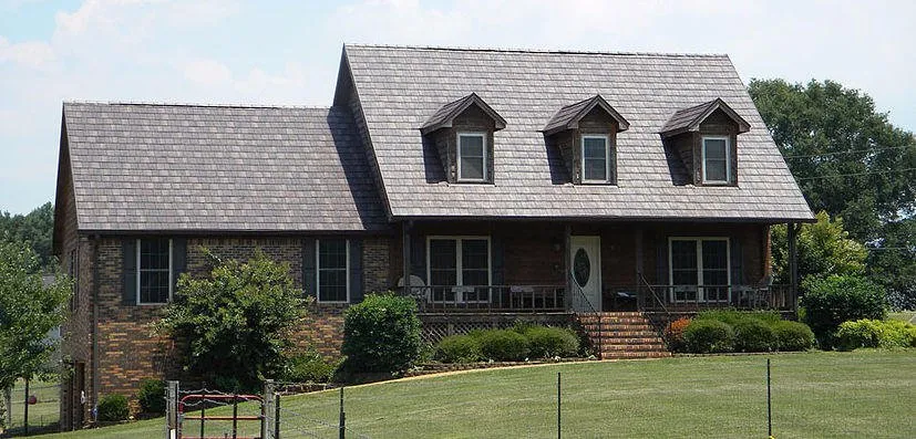 Slide of Dun-Rite Exteriors