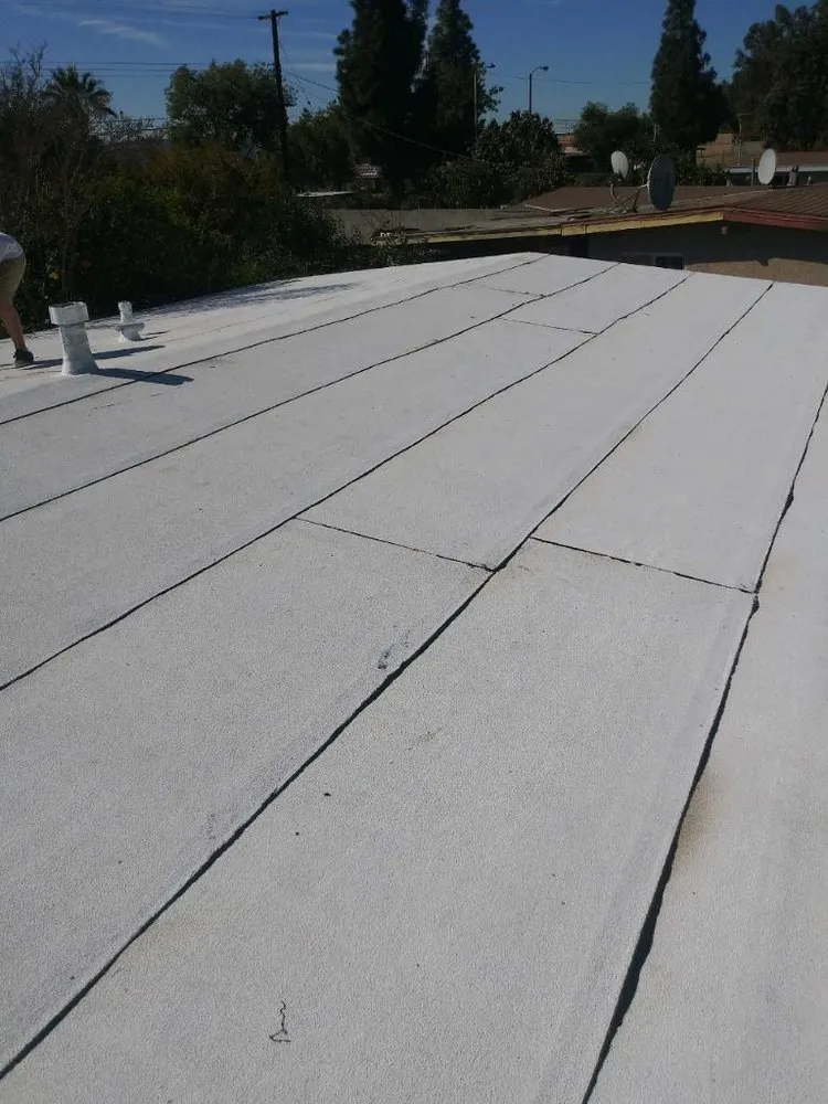 Slide of Dun-Rite Roofing