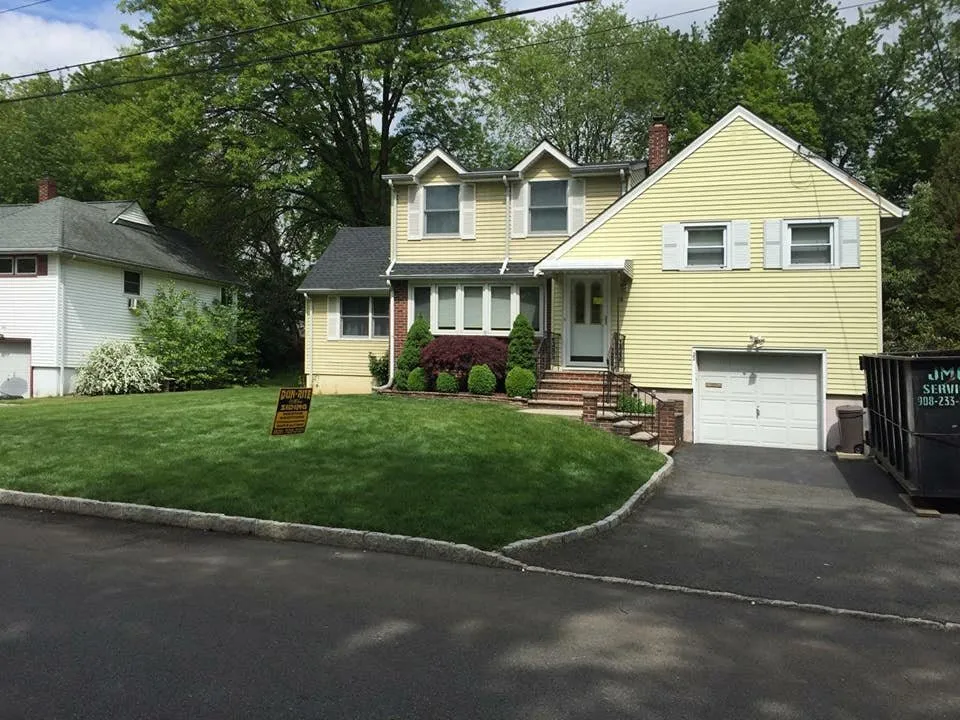 Slide of Dun-Rite Siding & Roofing