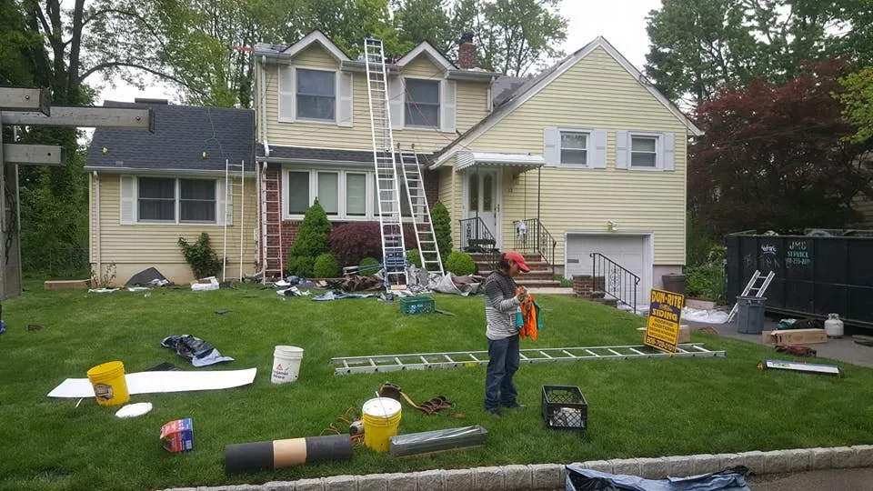 Slide of Dun-Rite Siding & Roofing