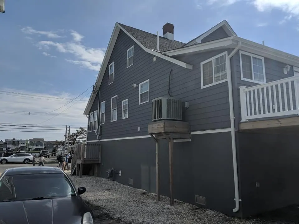 Slide of Dun-Rite Siding & Roofing