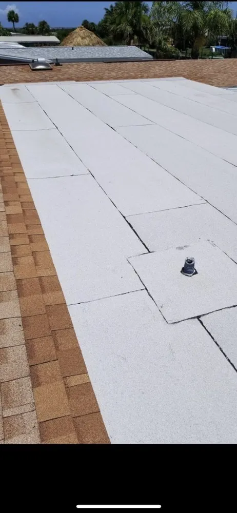 Slide of Duncan Roofing & Pressure Washing