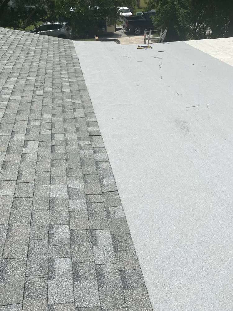 Slide of Duncan Roofing & Pressure Washing