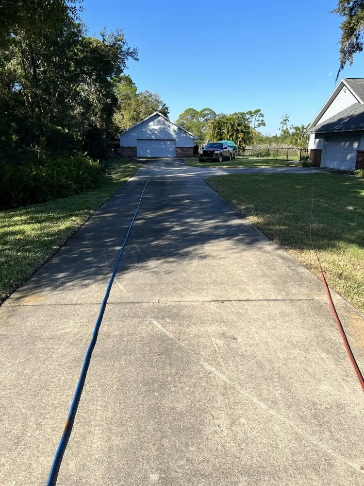 Slide of Duncan Roofing & Pressure Washing