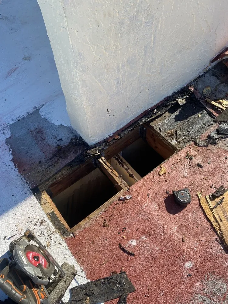 Slide of Duncan Roofing & Pressure Washing