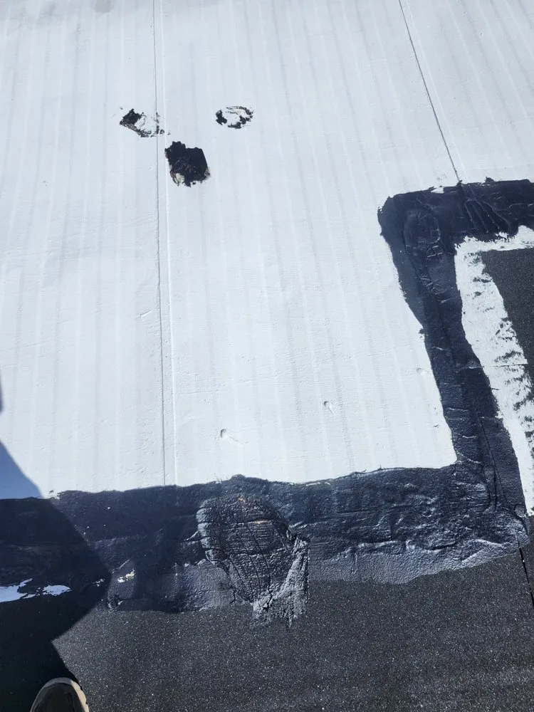 Slide of Duncan Roofing & Pressure Washing