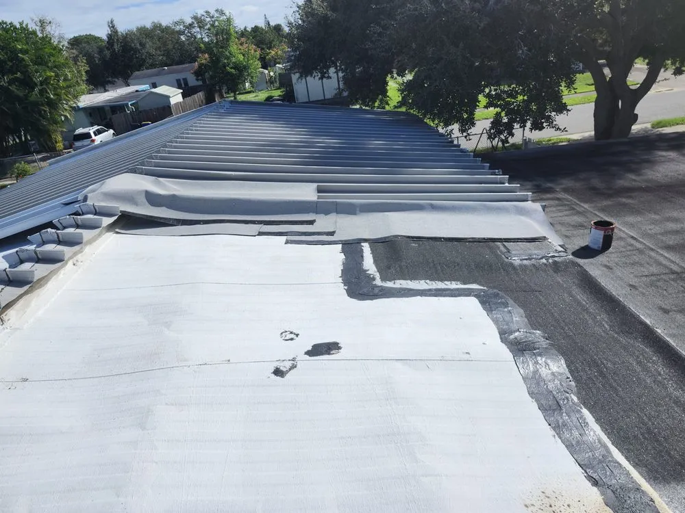 Slide of Duncan Roofing & Pressure Washing