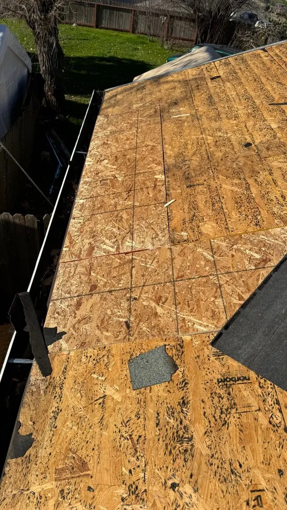 Slide of Duncan's Roofing