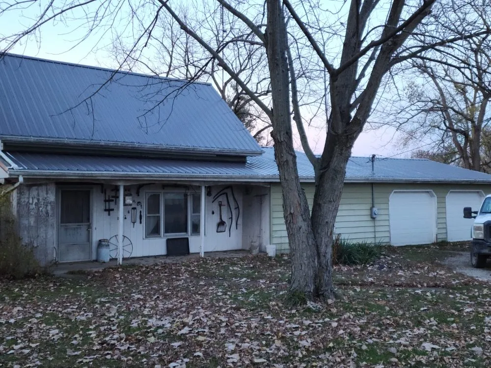 Licensed roof repair with free inspection across Camden, MI - Dunn Right Roofing and Decks
