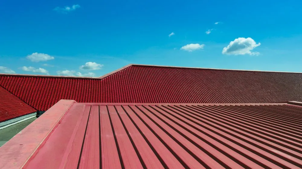 Slide of Duque Roofing