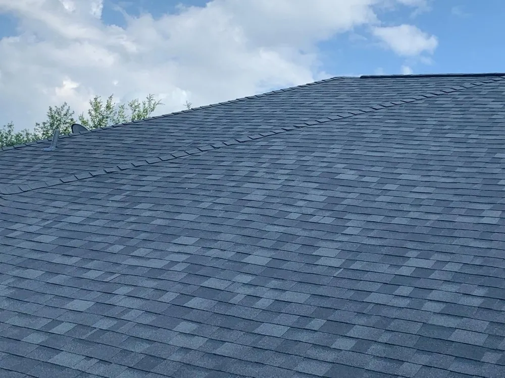 Slide of Duque Roofing