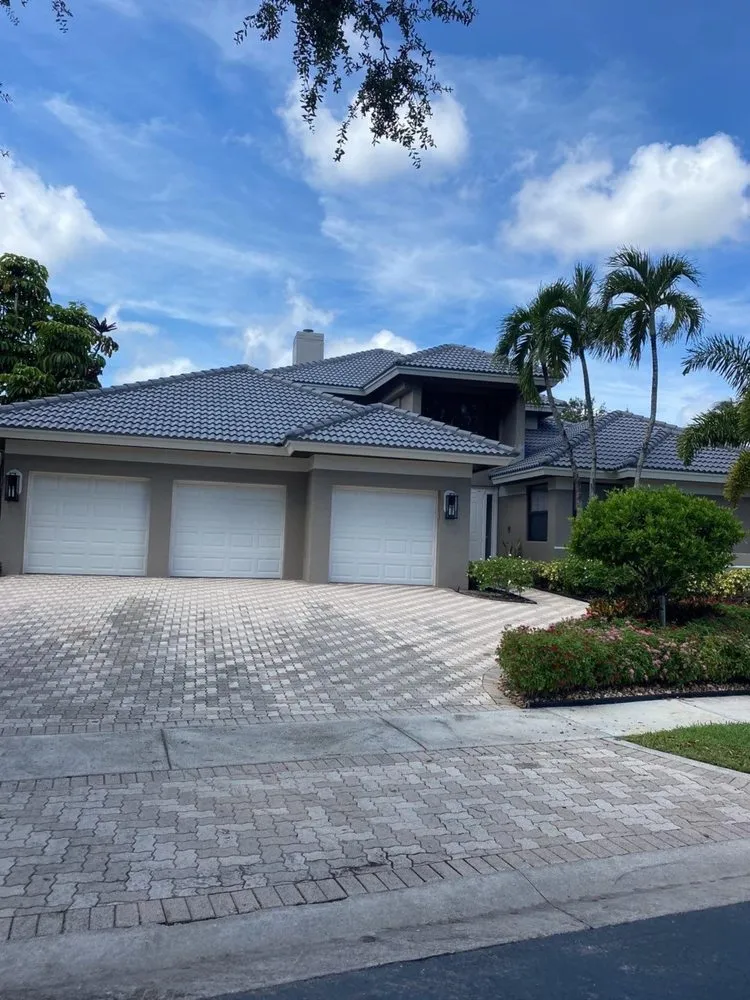 Expert roof leak repair after storm damage across North Nokomis, FL - Dura Guard Roofing