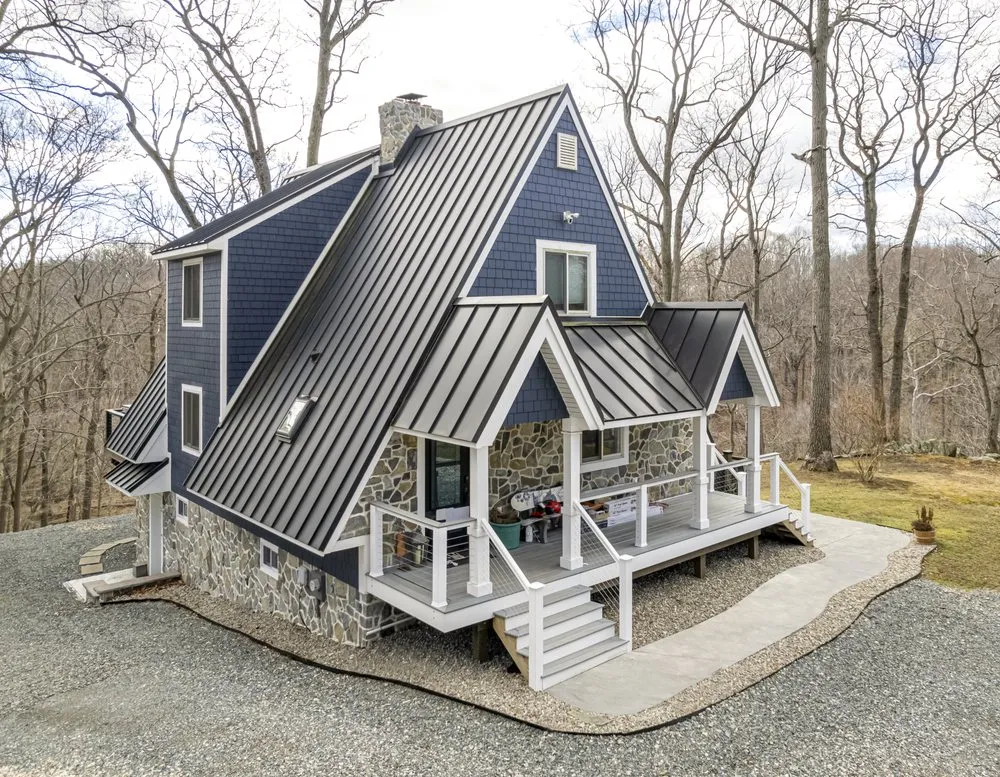 Slide of DuraCraft Roofing