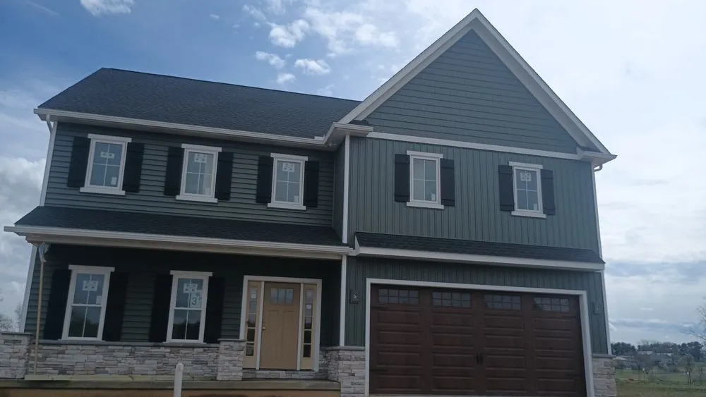 Slide of DuraCraft Roofing