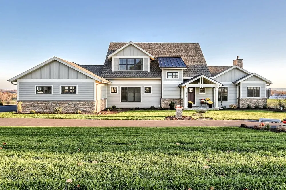 Slide of DuraCraft Roofing