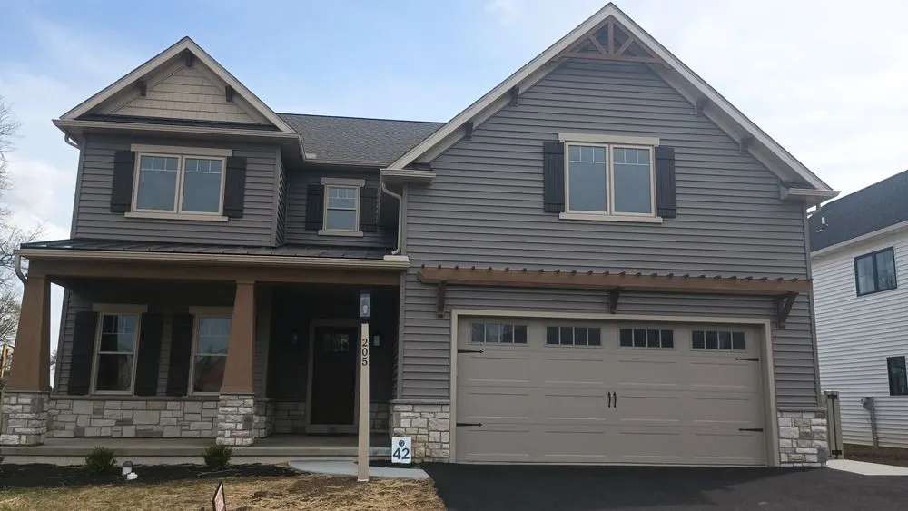 Slide of DuraCraft Roofing