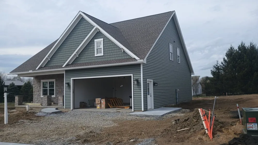 Slide of DuraCraft Roofing