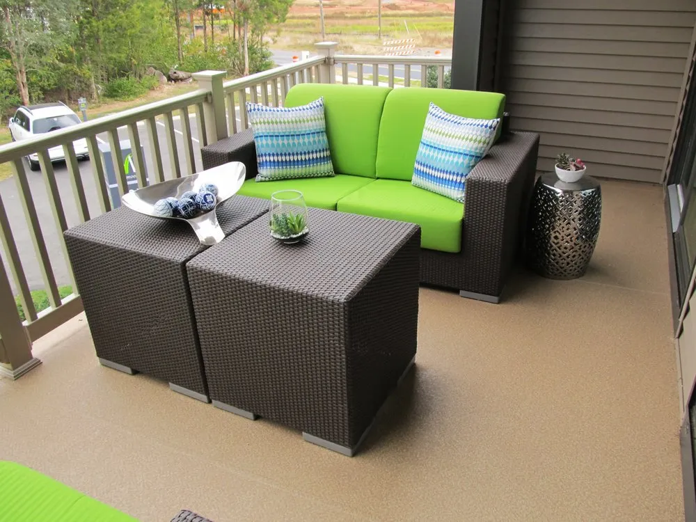 Slide of Duradek Mid Atlantic