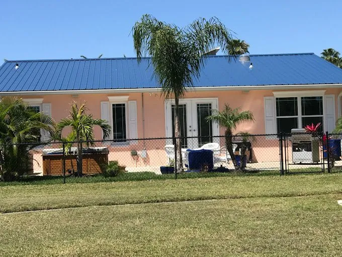 Slide of Duralast Roofing and Solar