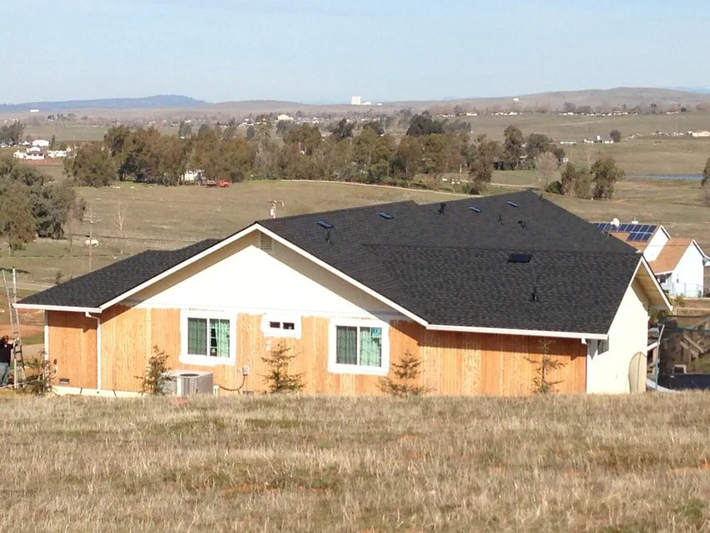 Slide of DuraMax Roofing