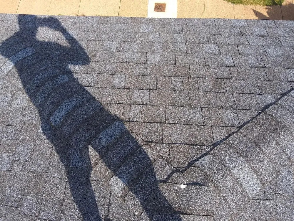 Professional shingle roofing service experts serving St. Louis, MO - Duran & Sons Roofing