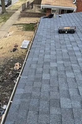 Duran & Sons Roofing Logo