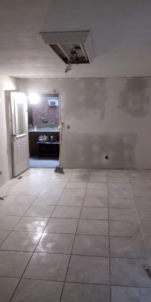 Slide of Dustins Handyman Services