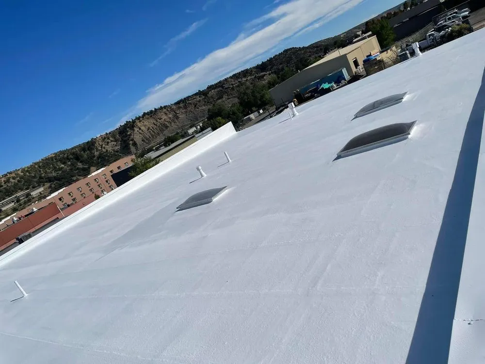 Slide of Dutchland Roofing