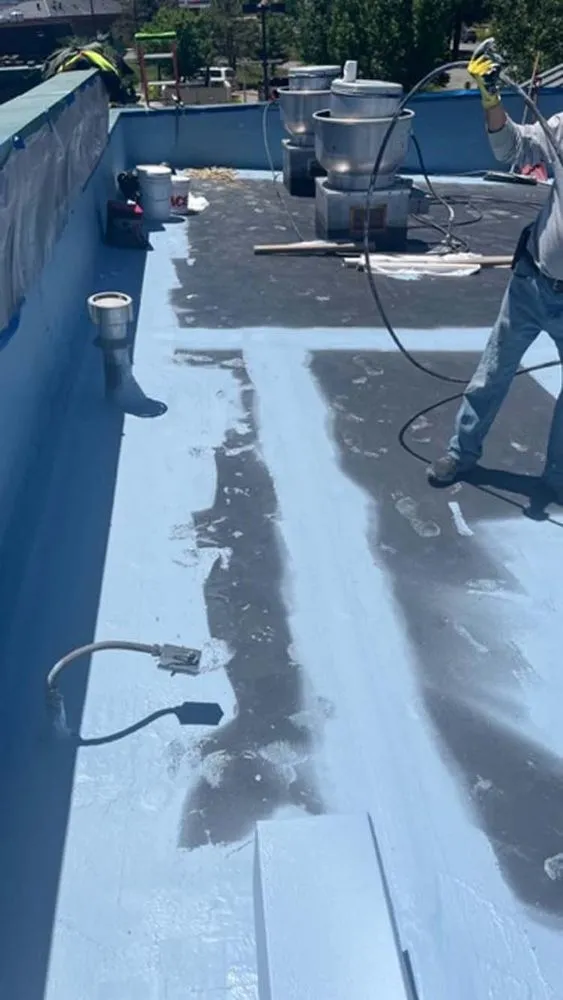 Slide of Dutchland Roofing