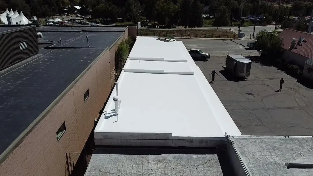 Slide of Dutchland Roofing