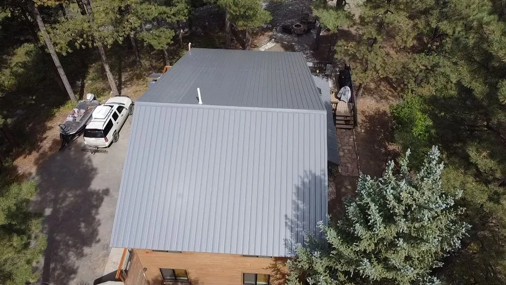 Slide of Dutchland Roofing