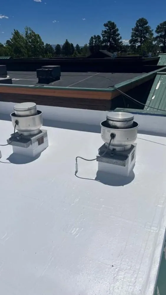 Slide of Dutchland Roofing