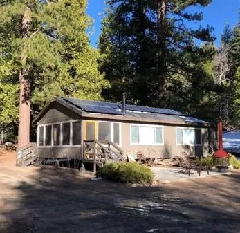 Slide of Dutchmen Construction