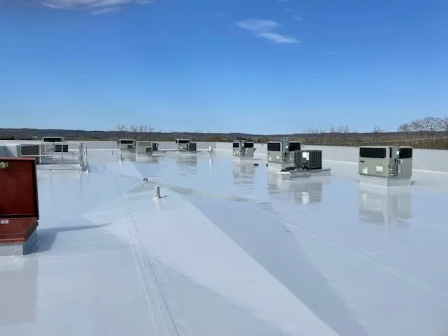 Slide of Dutt Roofing Solutions