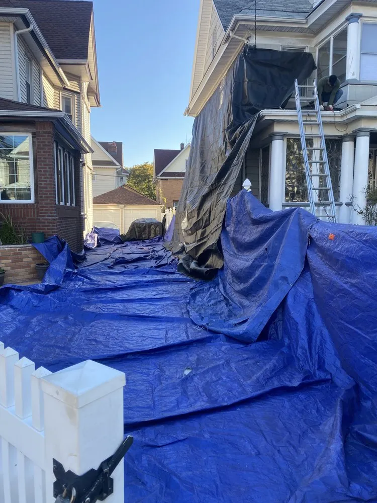 Slide of Duxy construction