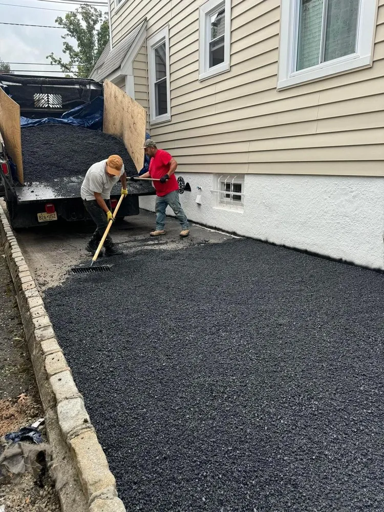 Slide of D&V Construction