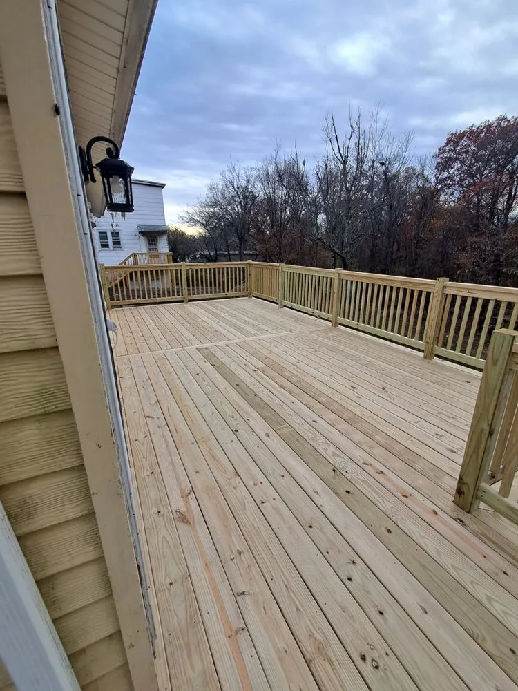 Slide of DVC Dan Velazquez Contracting