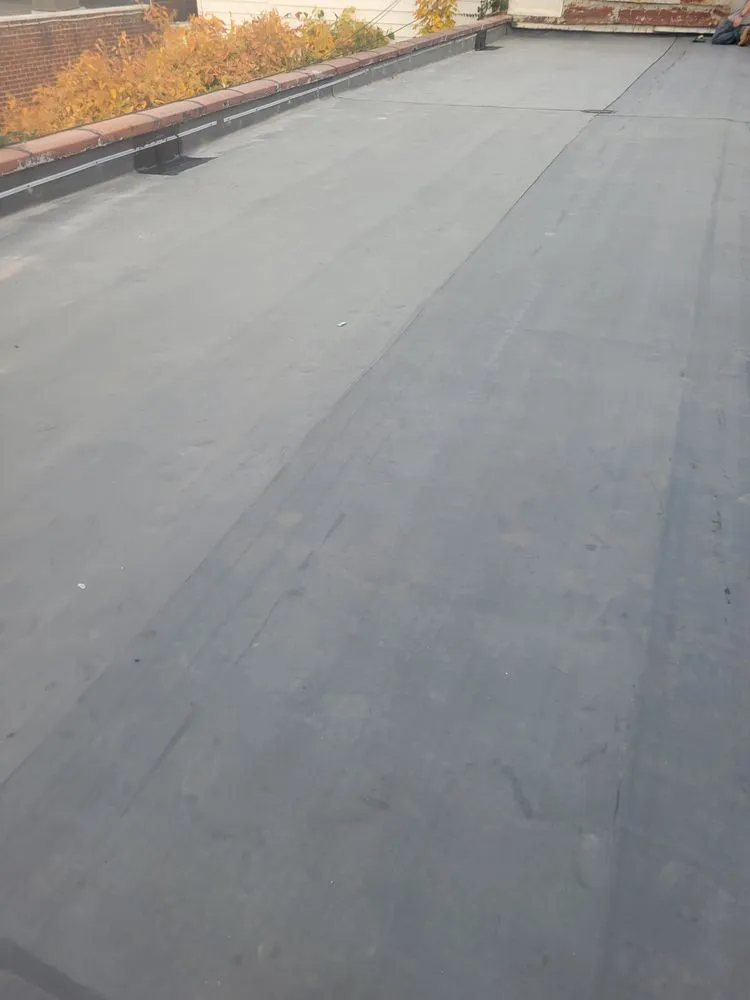 Slide of DVC Dan Velazquez Contracting