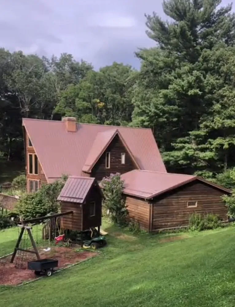 Expert roof repair in Pipestem, WV - DW Enterprise