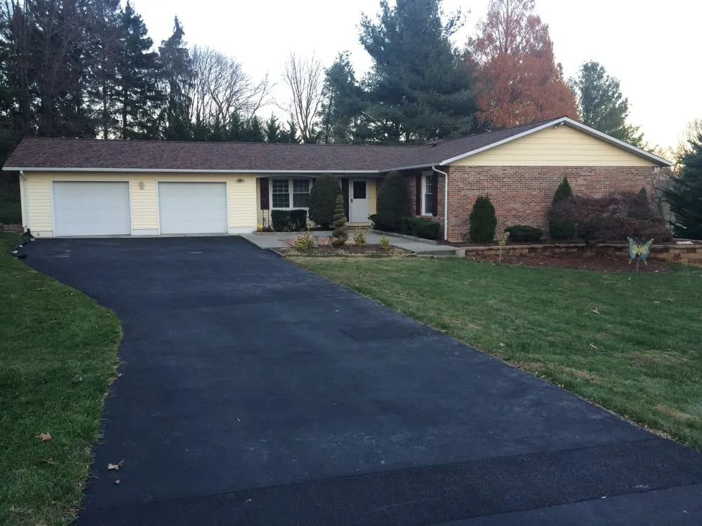 Emergency shingle roofing service in Woodbine, MD - DWM Roofing