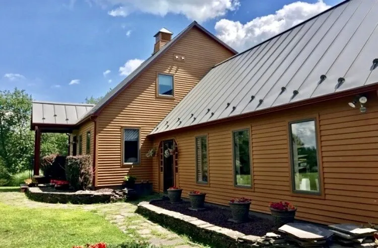 Slide of Dwyer Contracting